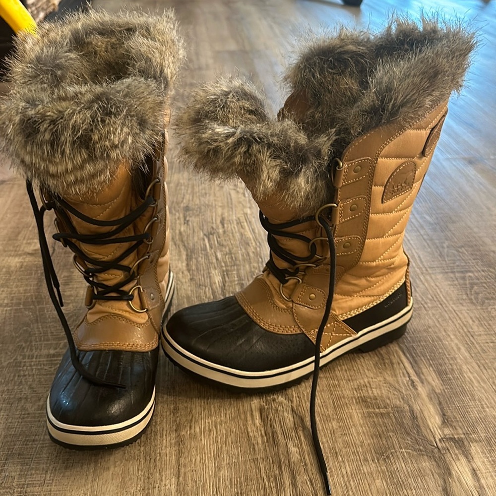 Sorel winter boots